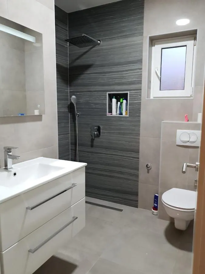 Apartman Bitunjac Gornji Karin