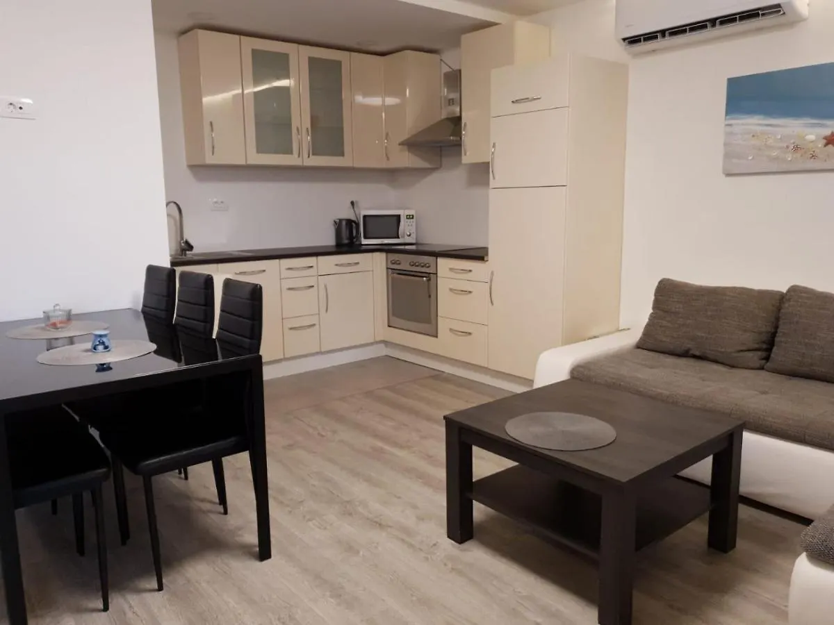 Apartment Apartman Bitunjac Gornji Karin Croatia